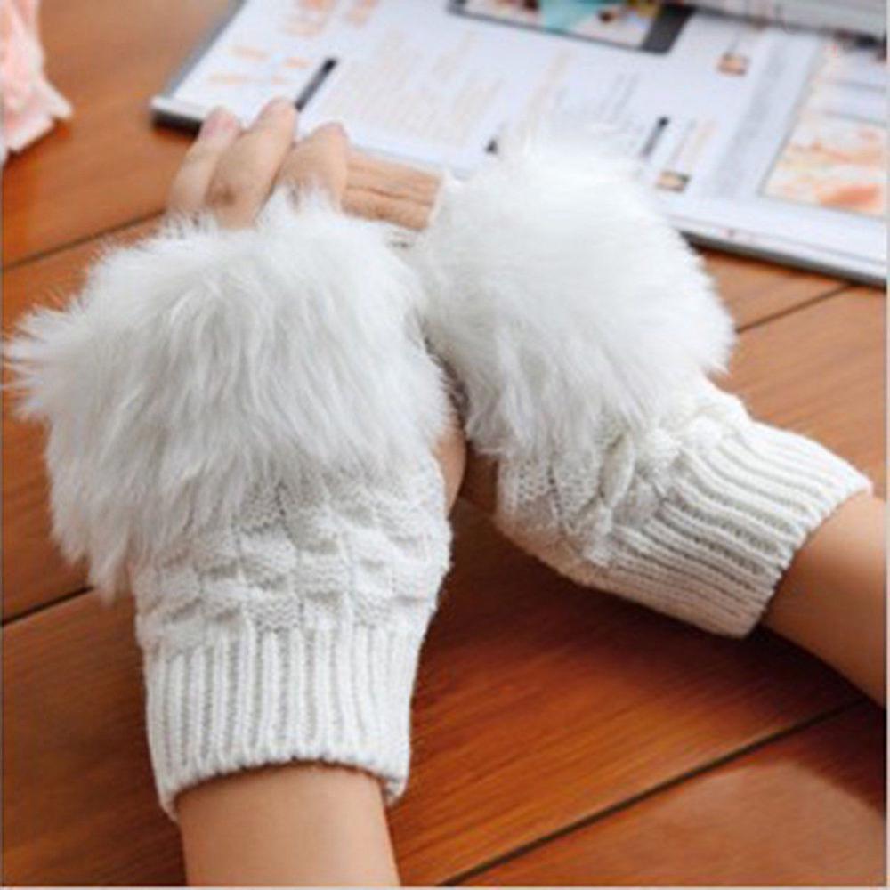 Women’s Plush Fleece-Lined Half-Finger Gloves