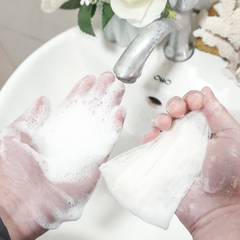 Foaming Soap Mesh Bag – Hangable Shower Soap Pouch for Rich Lather, Gentle Face & Body Cleaning