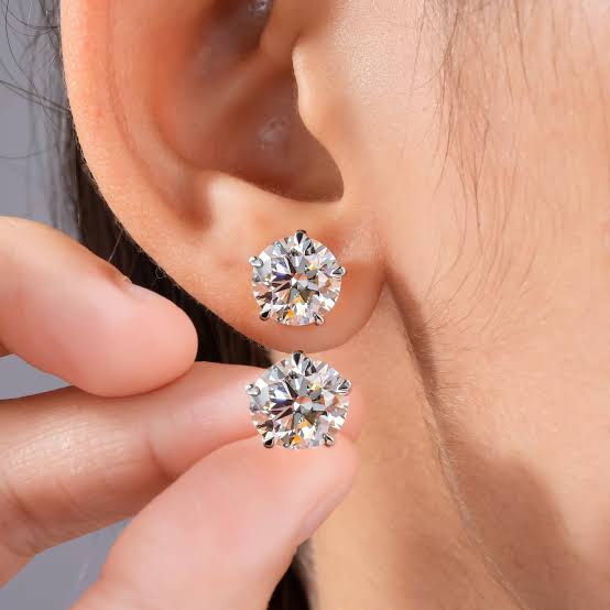 1 pair Classic Sparkling Crystal Stud Earrings - Premium Silver Plated Solitaire Tops for Girls & Women