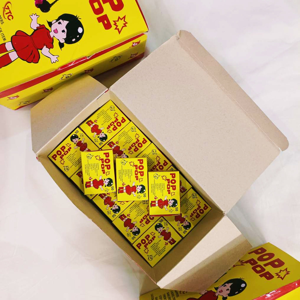 300 crackers  Pop Pop Snappers for Kids, party supplies – 2 Boxes – Fun Party Crackers, Party Toys, and Playful Games