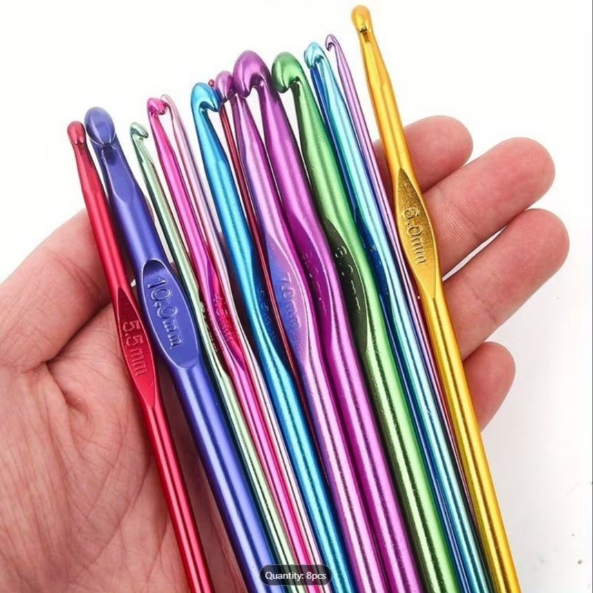 6pcs Colorful Plastic Handle Aluminum Crochet Hooks Set – Premium Knitting & DIY Craft Tools for Beginners & Experts