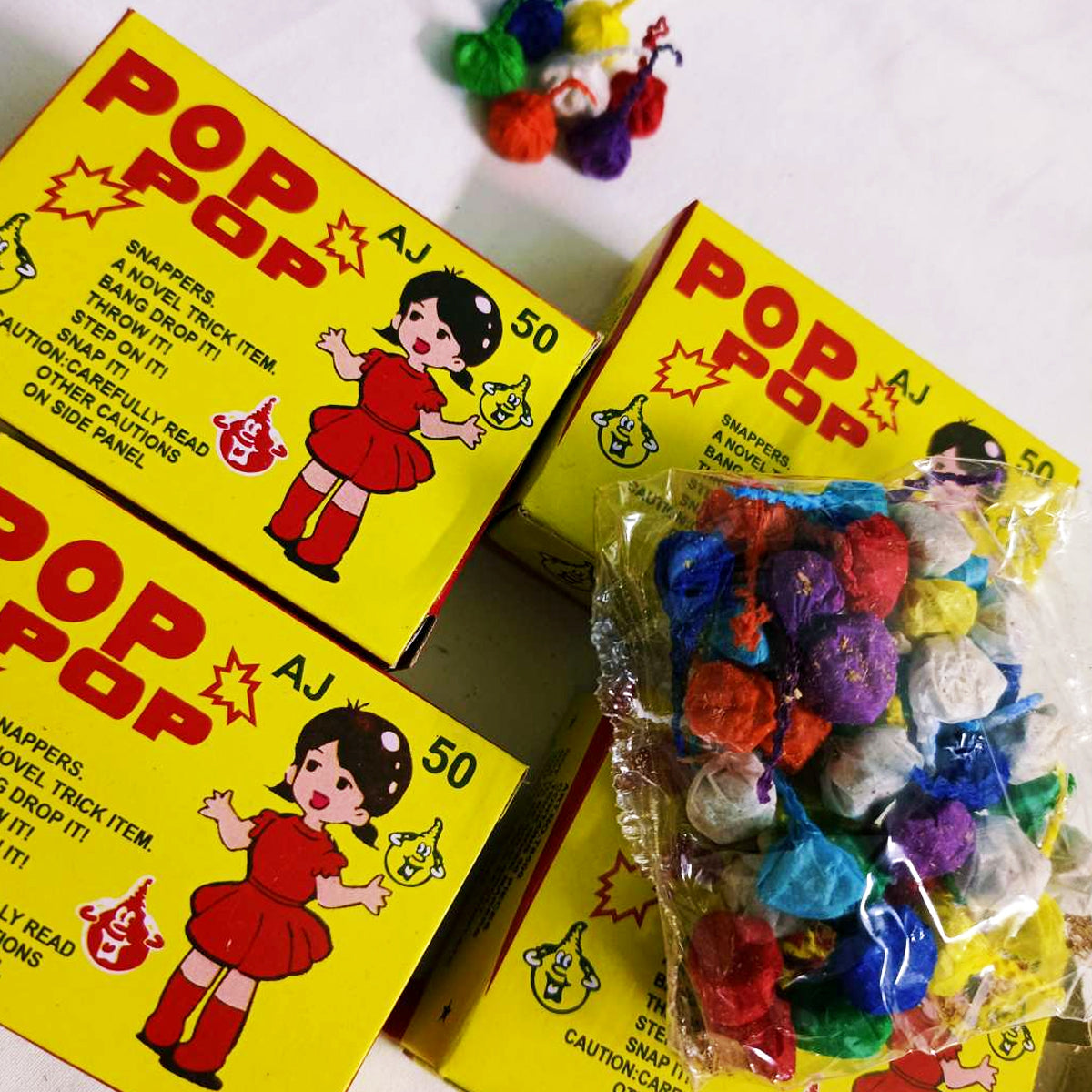 300 crackers  Pop Pop Snappers for Kids, party supplies – 2 Boxes – Fun Party Crackers, Party Toys, and Playful Games