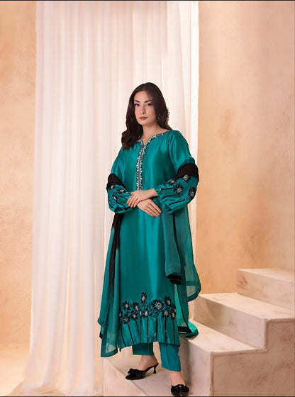 5 Gaz SEA GREEN Unstitched silk Fabric for Women | 2-Piece Summer & Winter Collection | Fancy & Casual Dresses on Sale