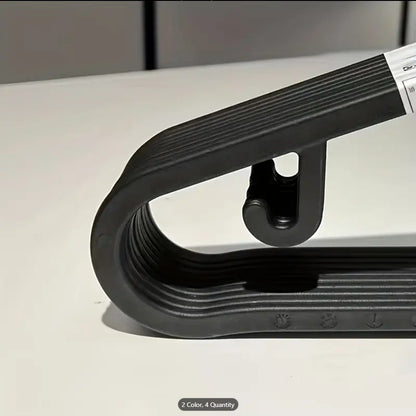 6 Pcs Plastic Clothes Hangers