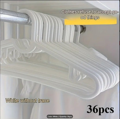6 Pcs Plastic Clothes Hangers