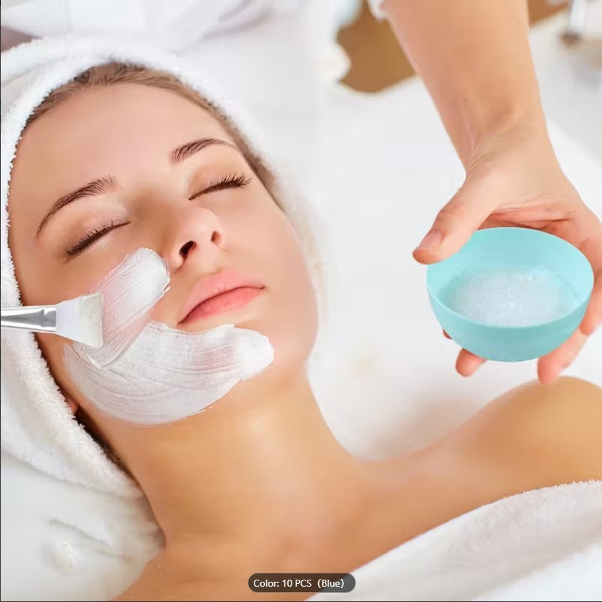 Professional DIY Facial Mask Mixing Bowl Set | Beauty Tool Kit with Spoon, Brush, Scraper & Spray Bottle | Lightweight & Flexible Skincare Spa Set for Home & Salon