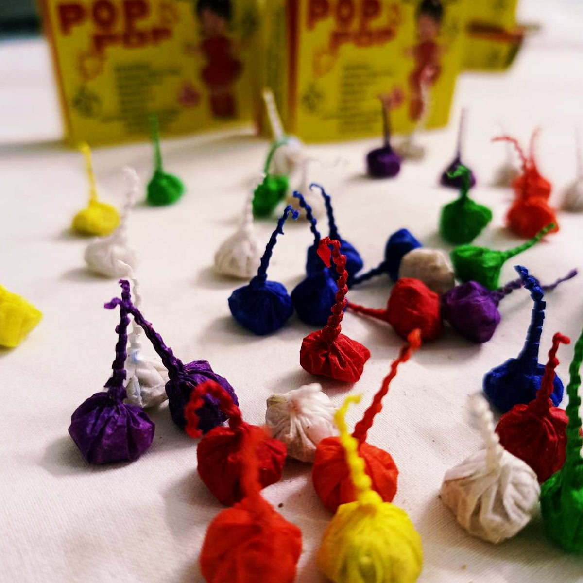 300 crackers  Pop Pop Snappers for Kids, party supplies – 2 Boxes – Fun Party Crackers, Party Toys, and Playful Games