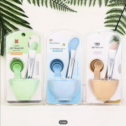 Professional DIY Facial Mask Mixing Bowl Set | Beauty Tool Kit with Spoon, Brush, Scraper & Spray Bottle | Lightweight & Flexible Skincare Spa Set for Home & Salon