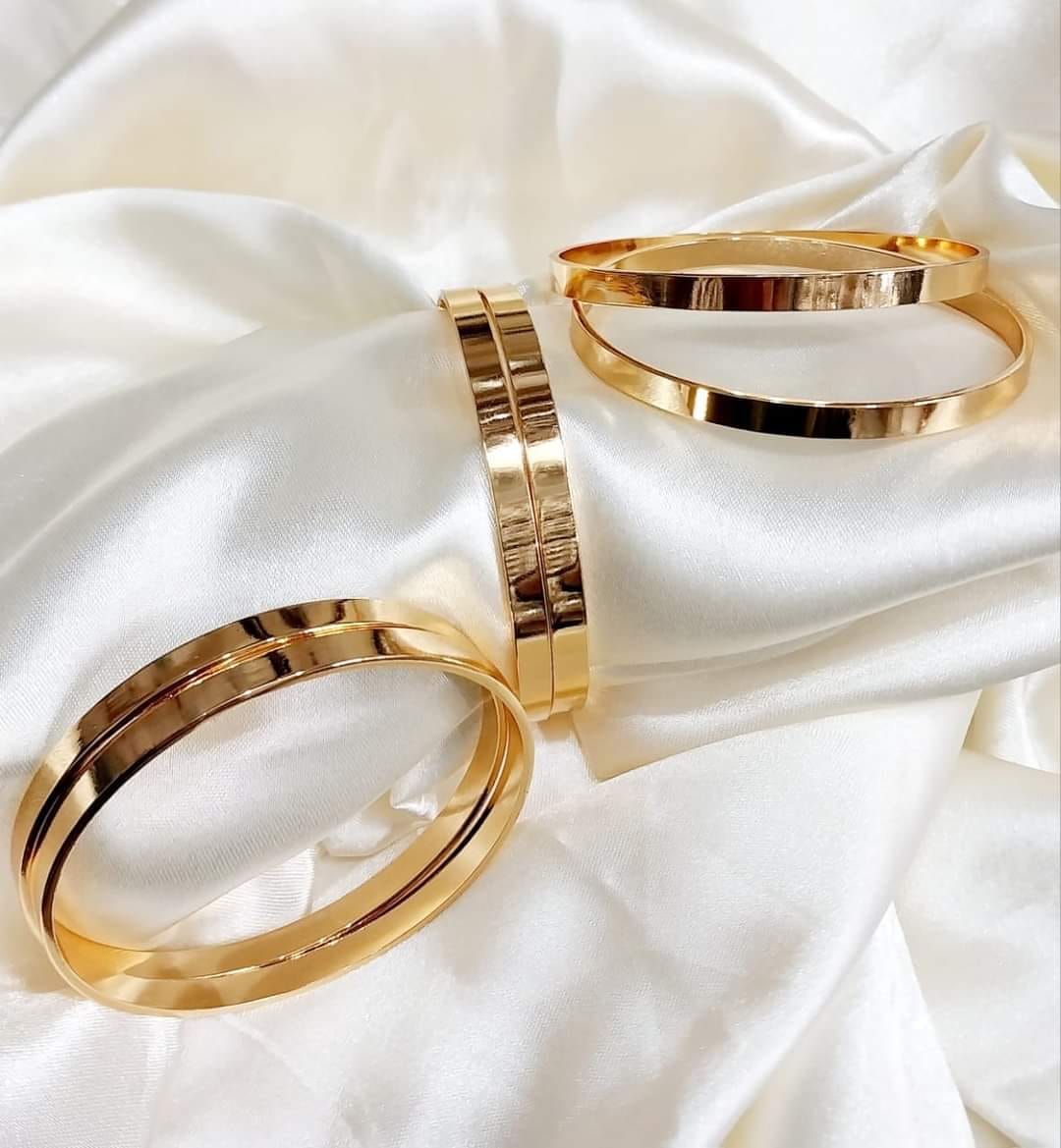 Bangles Set New Beauty Design | Simple Gold Bangles for Women