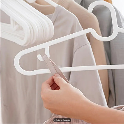 6 Pcs Plastic Clothes Hangers